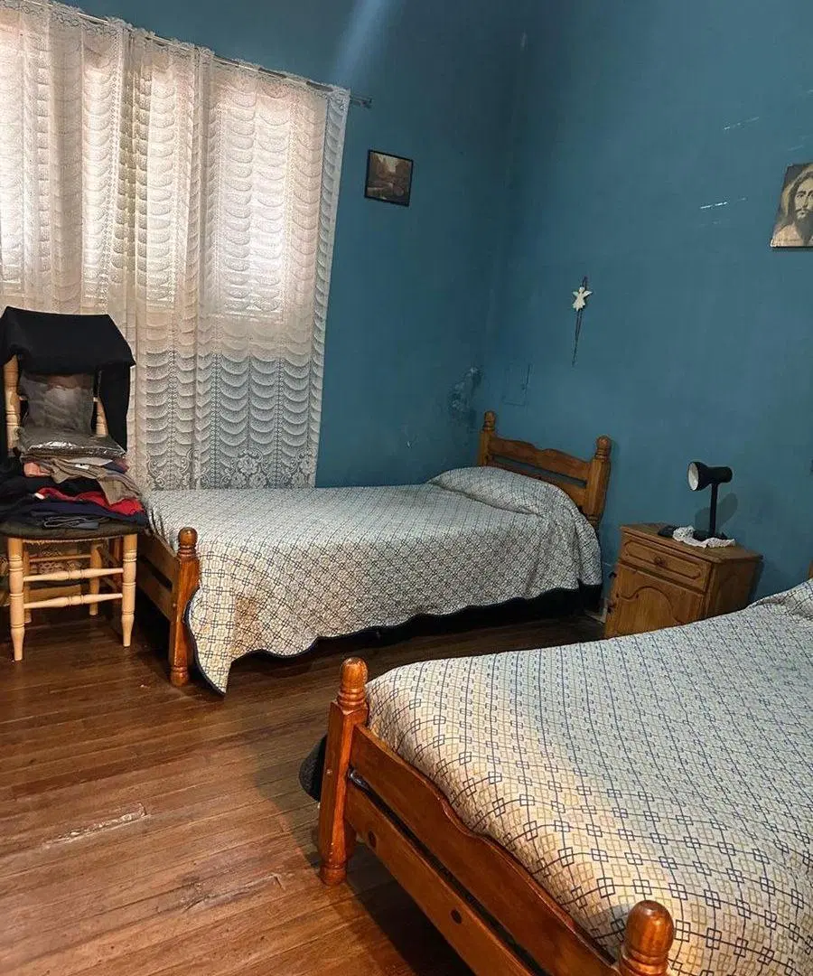 PH EN VENTA, DOS FAMILIAS VILLA RIACHUELO 4