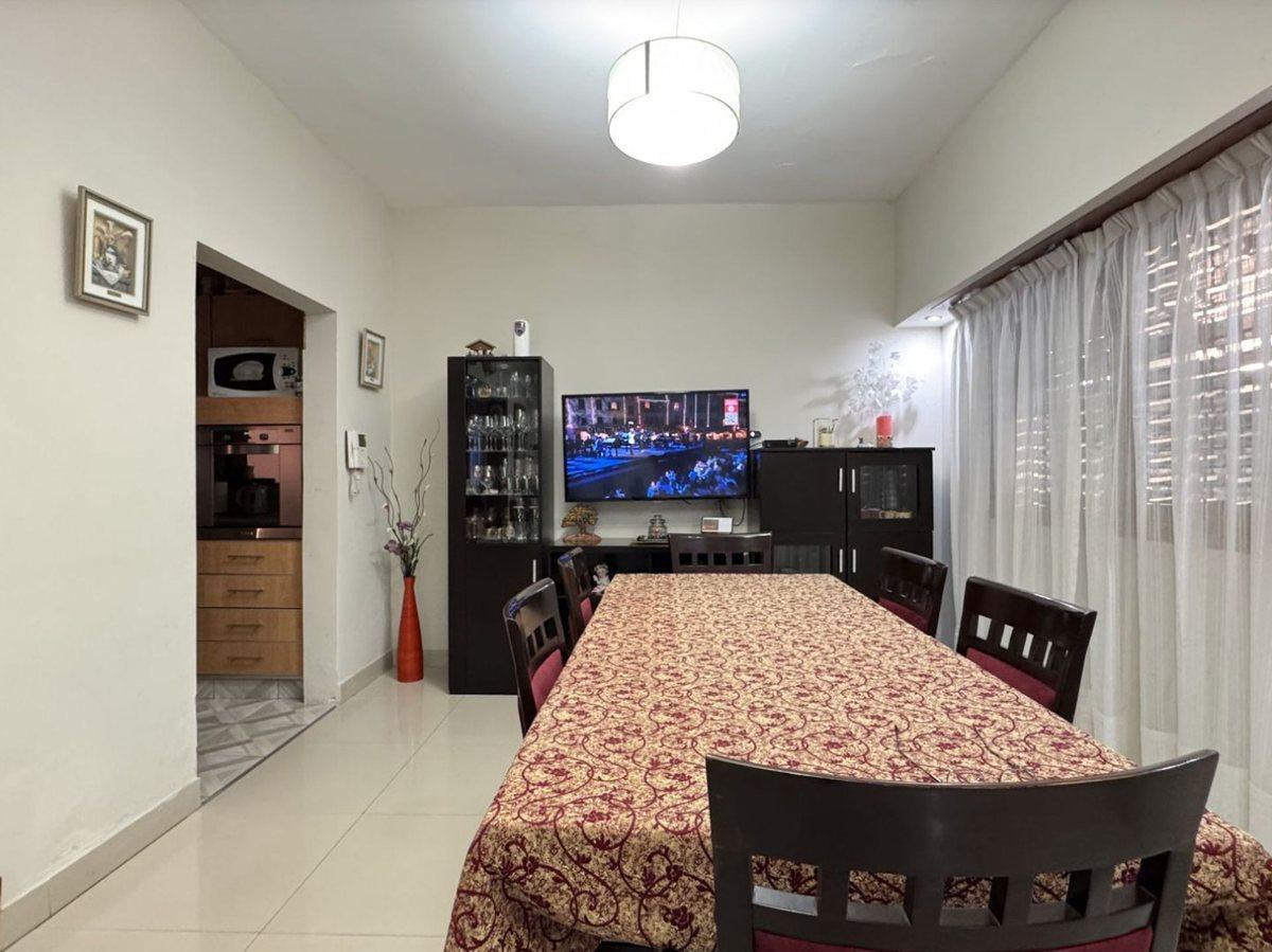 Foto de Excelente casa de 5 ambientes, imagen 5