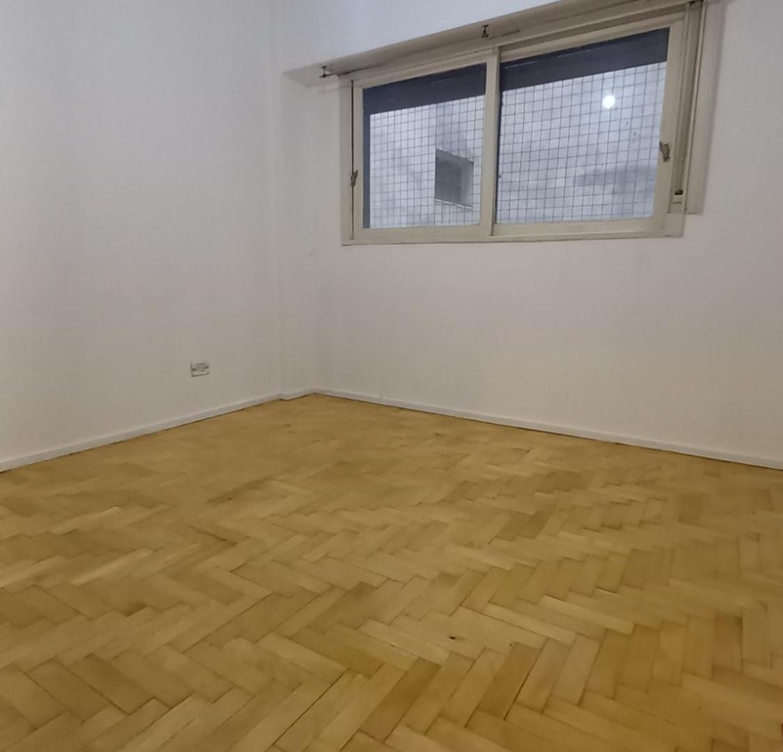 Foto de DEPARTAMENTO 2 AMBIENTES - ALMAGRO -, imagen 5
