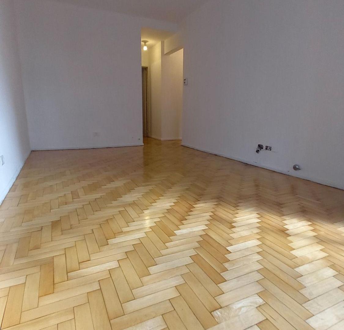 Foto de DEPARTAMENTO 2 AMBIENTES - ALMAGRO -, imagen 3