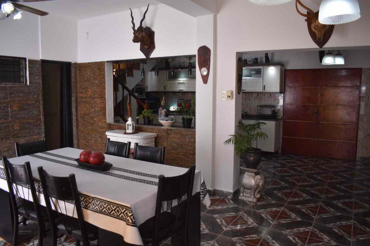 Foto de VENTA PH DOBLE VIVIENDA, VILLA LUGANO, imagen 1