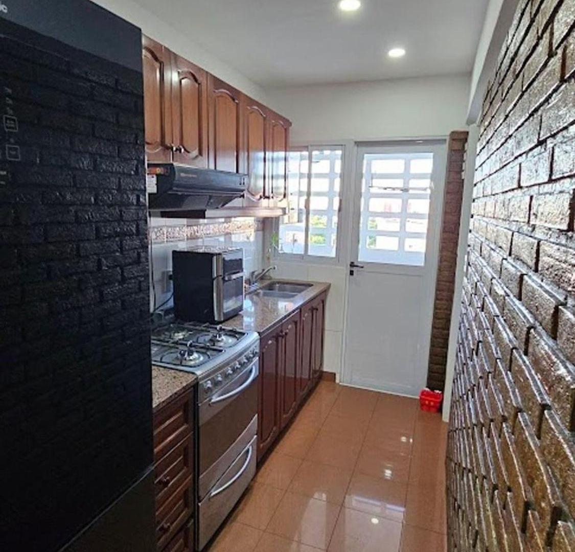 Foto de DEPARTAMENTO EN ALQUILER DE 4 AMBIENTES, imagen 1