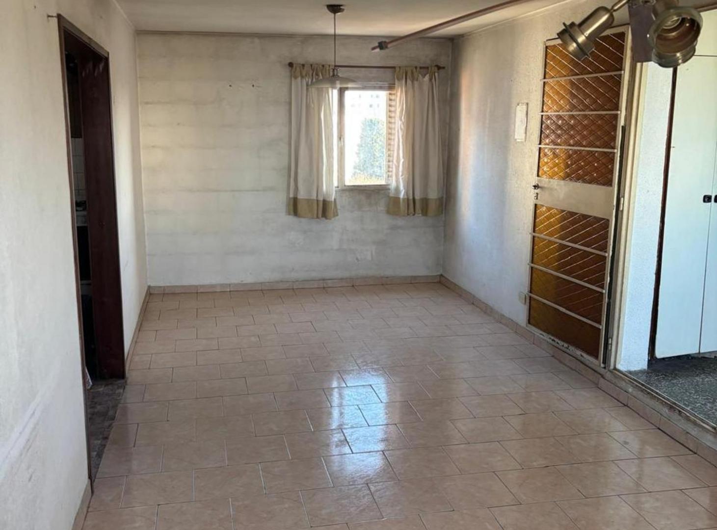 Foto de Departamento 5 ambientes en el Barrio Piedrabuena, imagen 1