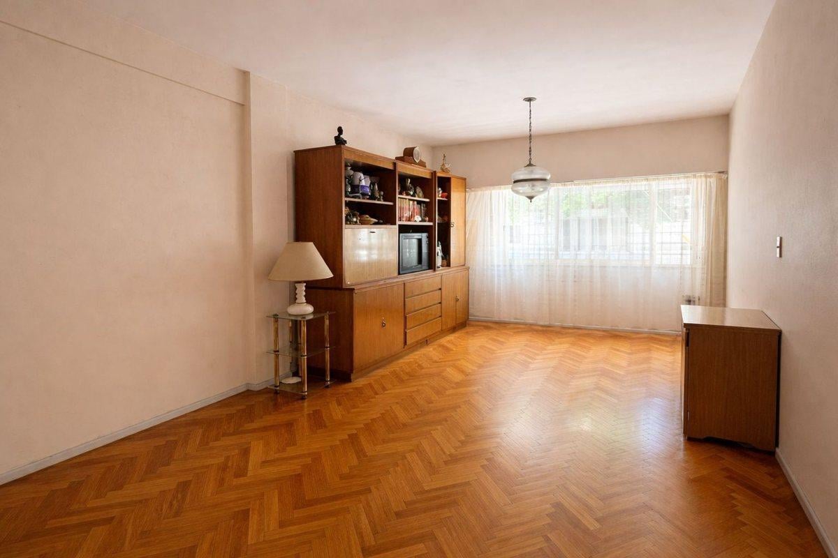 Foto de Venta departamento de 3 ambientes en Colegiales, imagen 2