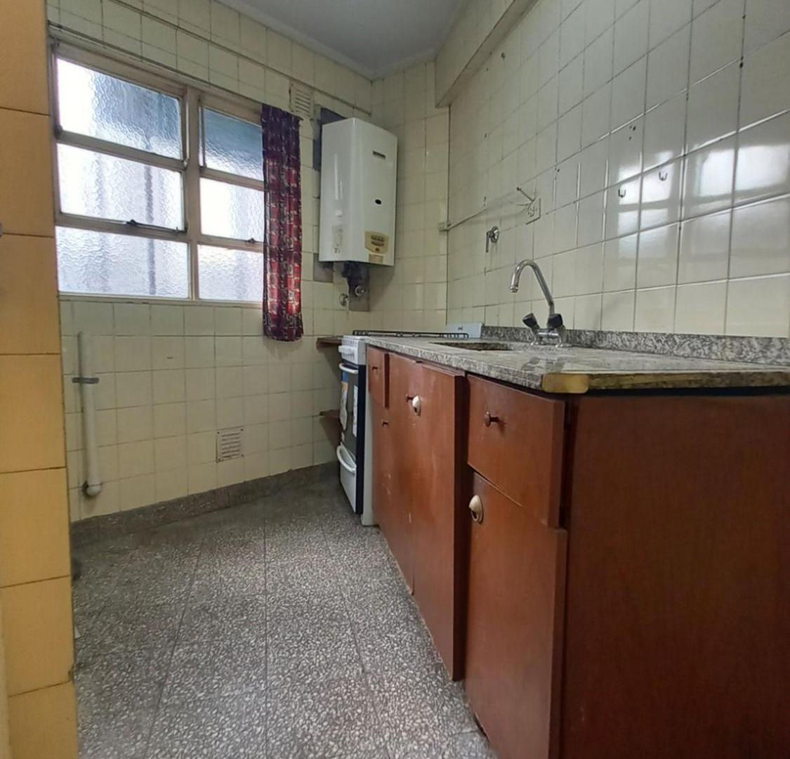 Foto de DEPARTAMENTO 2 AMBIENTES - ALMAGRO -, imagen 5