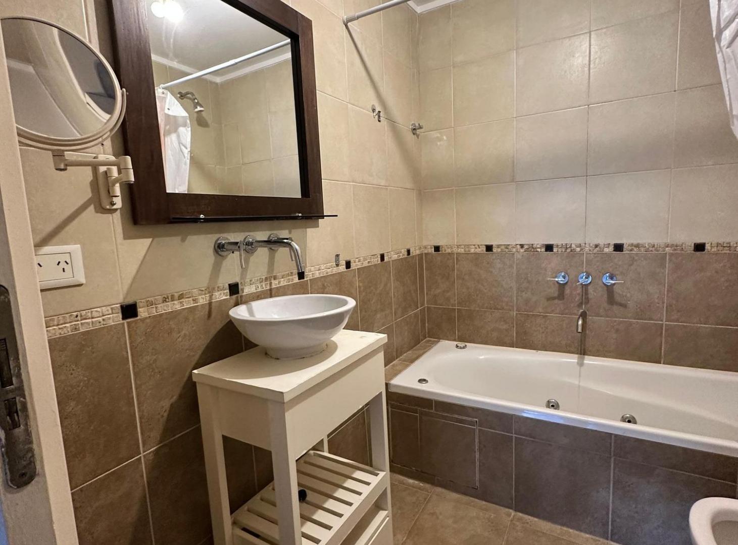 Foto de ALQUILER DE DEPARTAMENTO DE 4 AMBIENTES, imagen 5