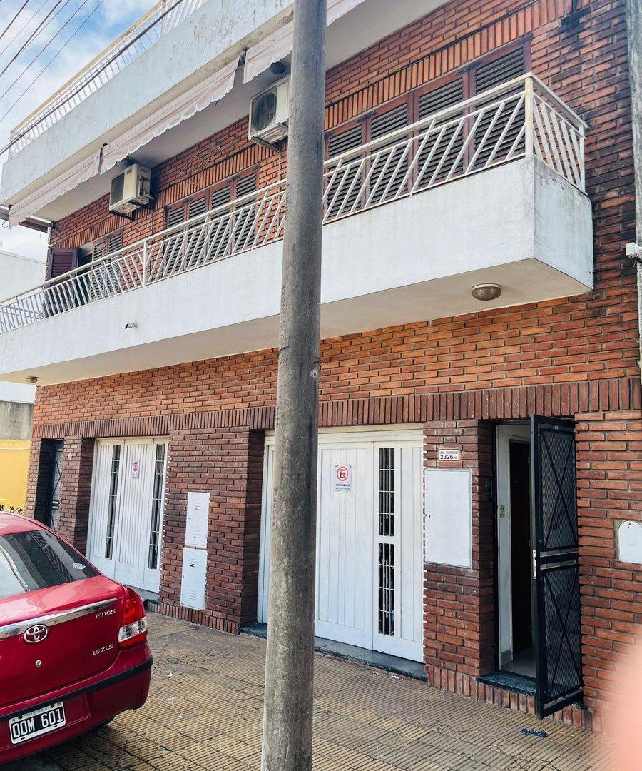 Foto de VENTA CASA Y DEPARTAMENTO EN VILLA CELINA, imagen 5