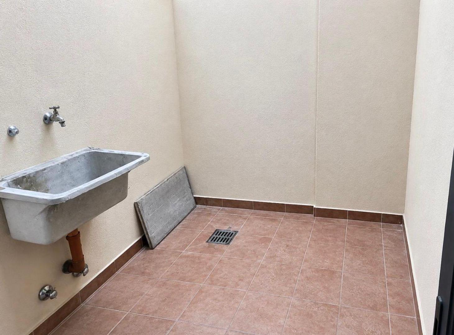 Foto de PH EN VENTA SIN EXPENSAS, VILLA INSUPERABLE, imagen 2