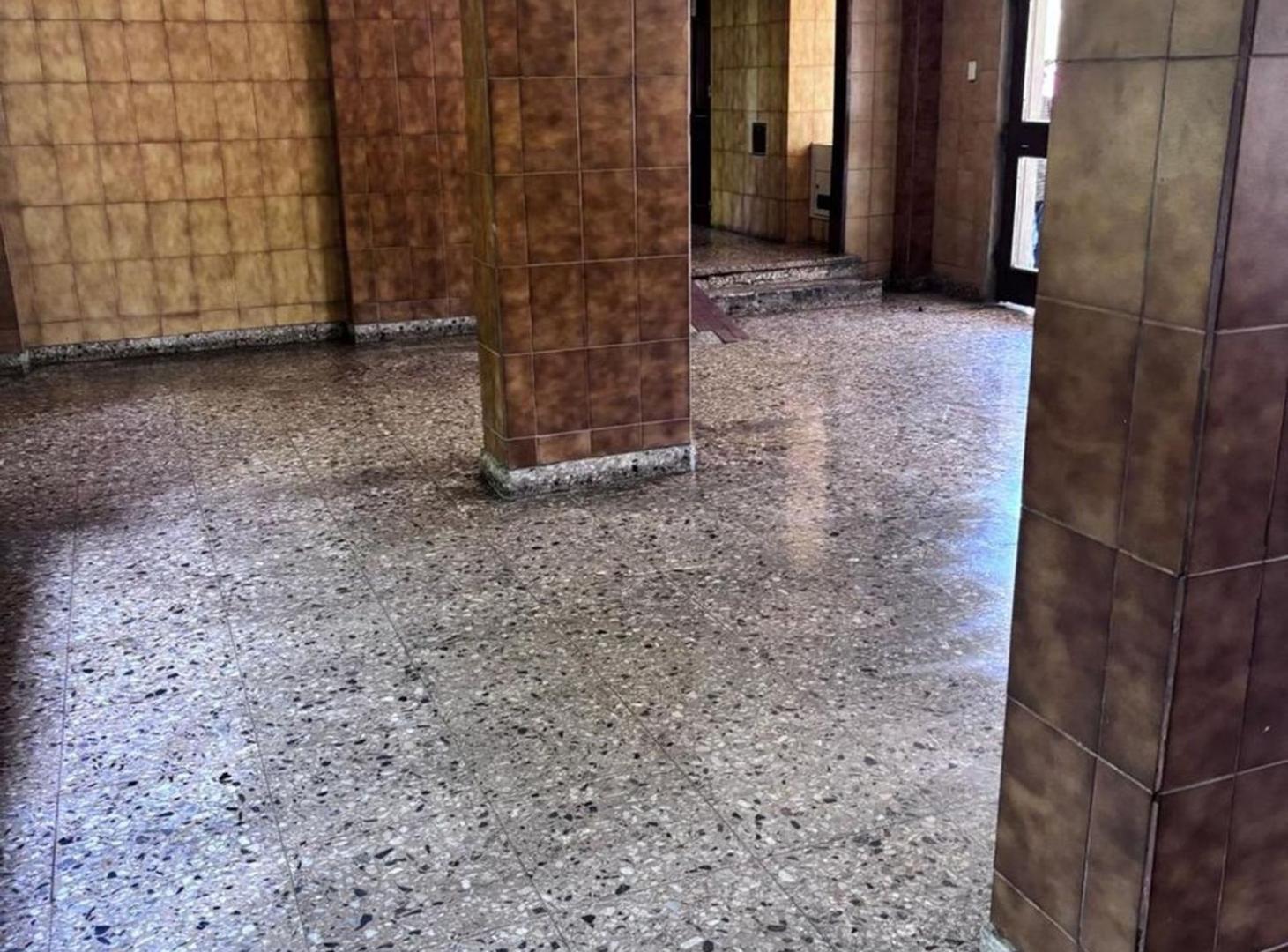 Foto de VENTA DE DEPARTAMENTO 3 AMBIENTES, LUGANO 1 Y 2, imagen 2