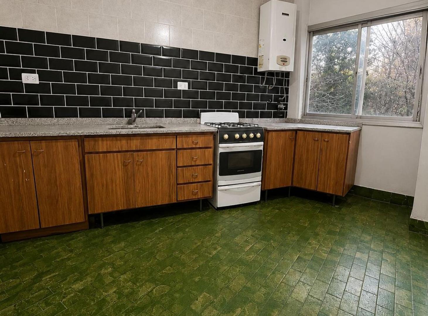 Foto de Departamento 3 ambientes en venta Lugano 1 y 2, imagen 2