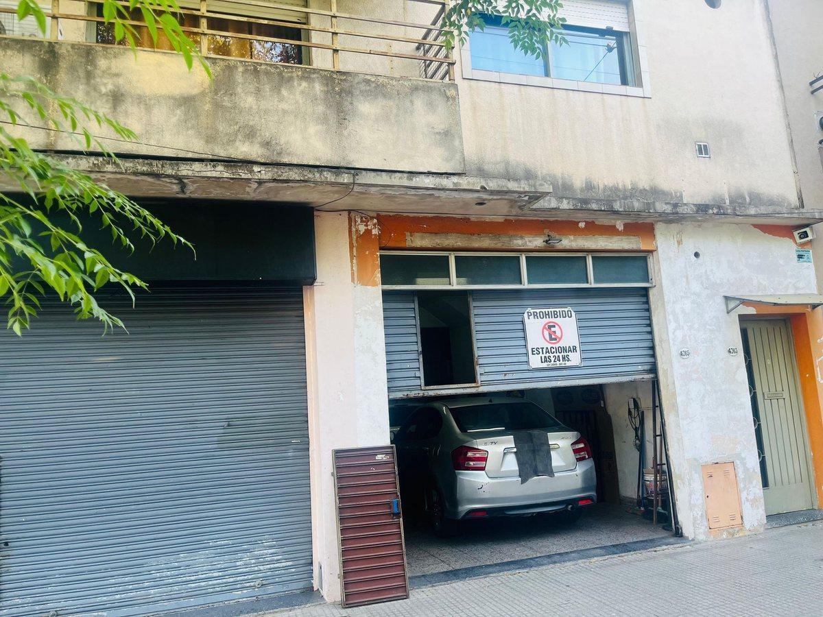 Foto de CASA EN VENTA CON LOCALES , VILLA LUGANO, imagen 1