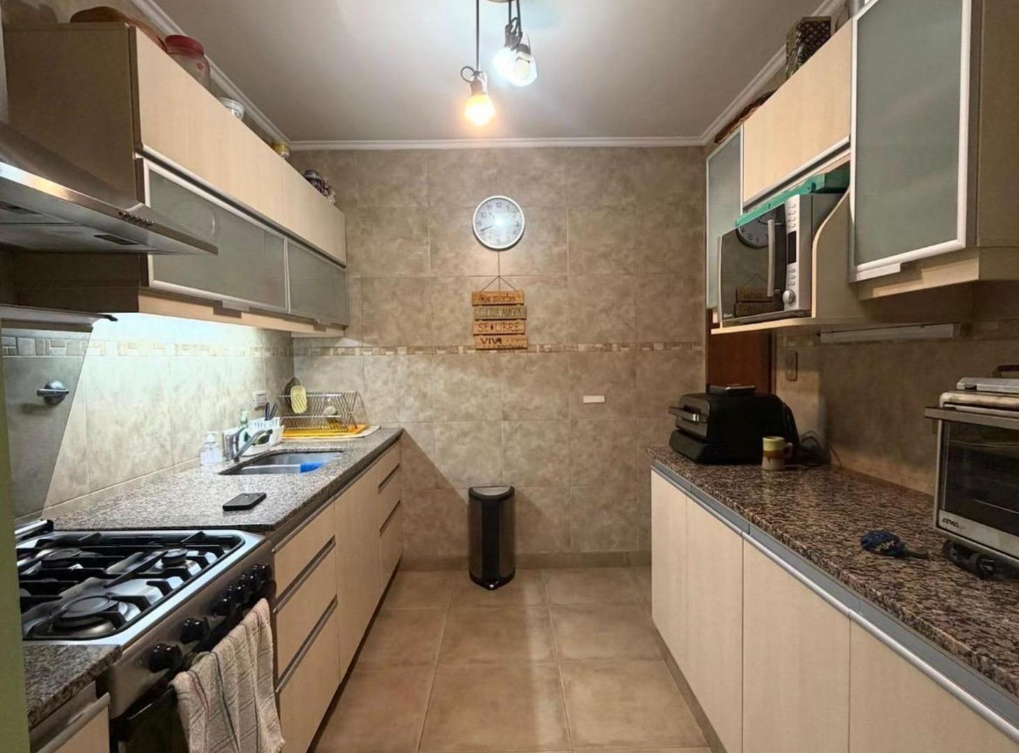 Foto de CASA EN VENTA APTO CREDITO, VILLA CELINA, imagen 1