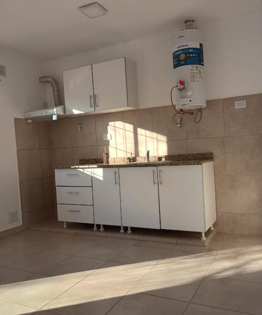 Foto de ALQUILER DE DEPARTAMENTO EN COMPLEJO KNUDSEN DE PLOTTIER, imagen 2