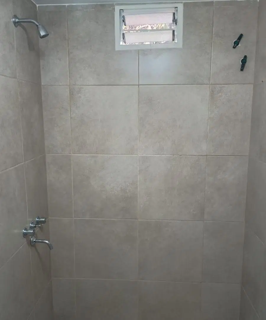 ALQUILER DE DEPARTAMENTO EN COMPLEJO KNUDSEN DE PLOTTIER 4