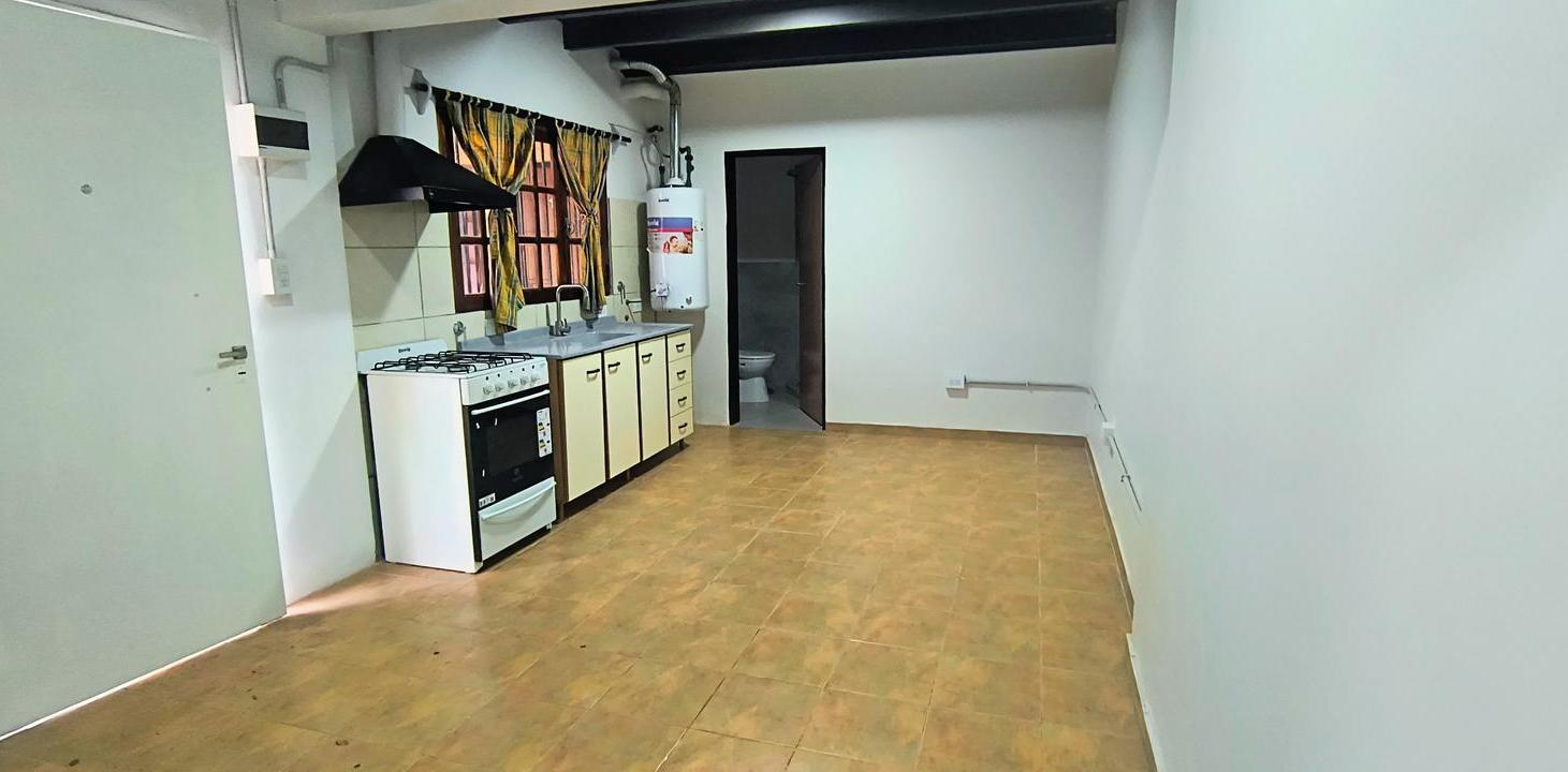 Foto de Departamento en alquiler de un dormitorio en plottier, imagen 2