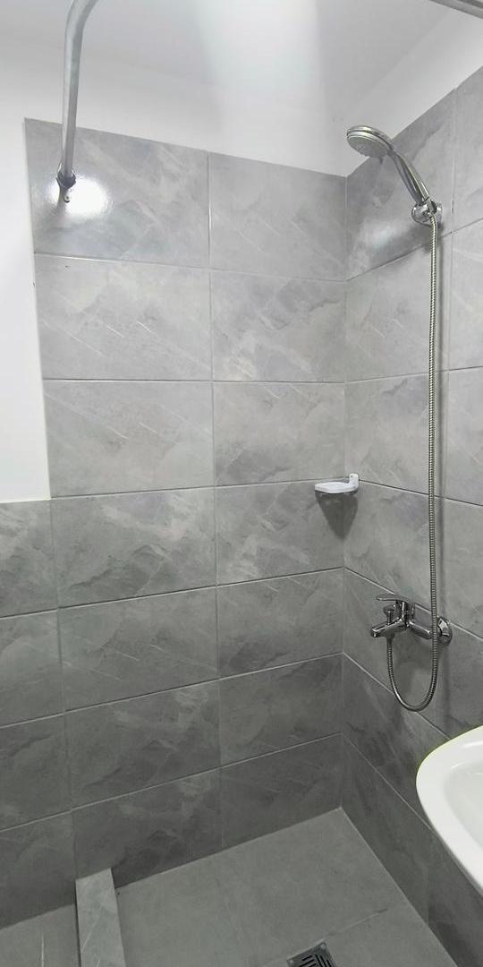 Foto de Departamento en alquiler de un dormitorio con cochera plottier neuquen, imagen 3