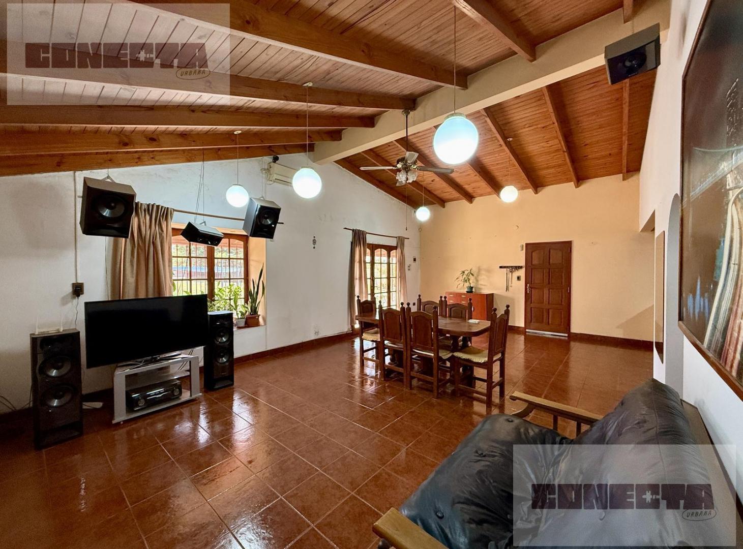 Foto de VENTA DE CASA CON QUINCHO Y PILETA EN PLOTTIER, NEUQUÉN, imagen 5