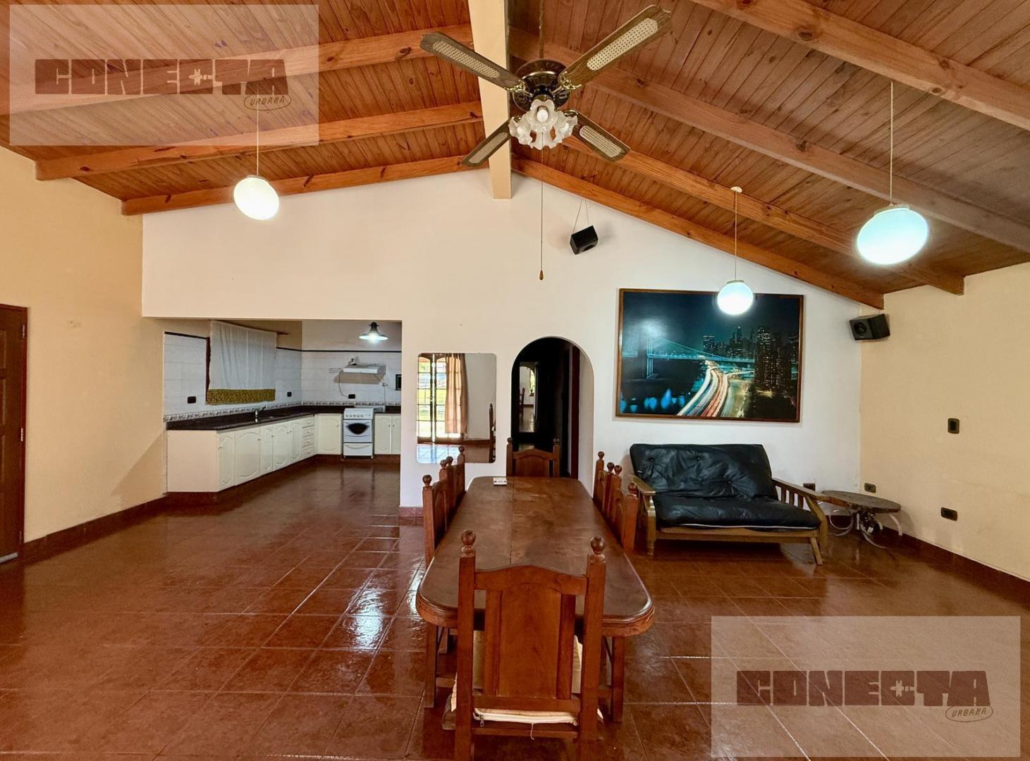 Foto de VENTA DE CASA CON QUINCHO Y PILETA EN PLOTTIER, NEUQUÉN, imagen 4