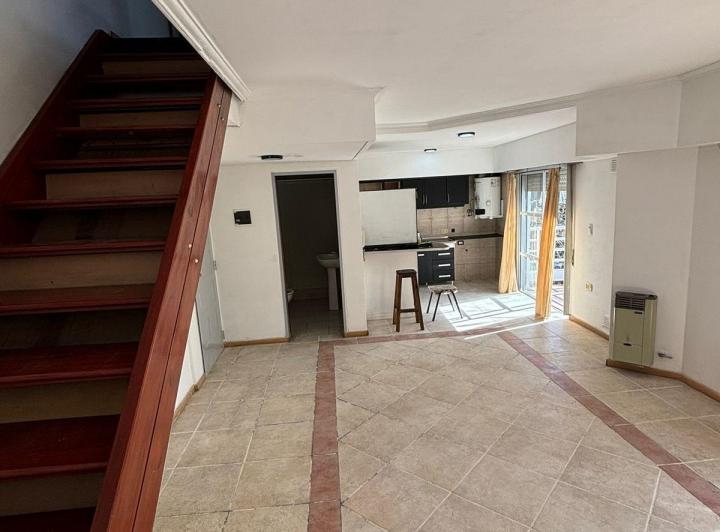 Departamento de 3 Ambientes tipo Duplex en Quilmes Centro 4