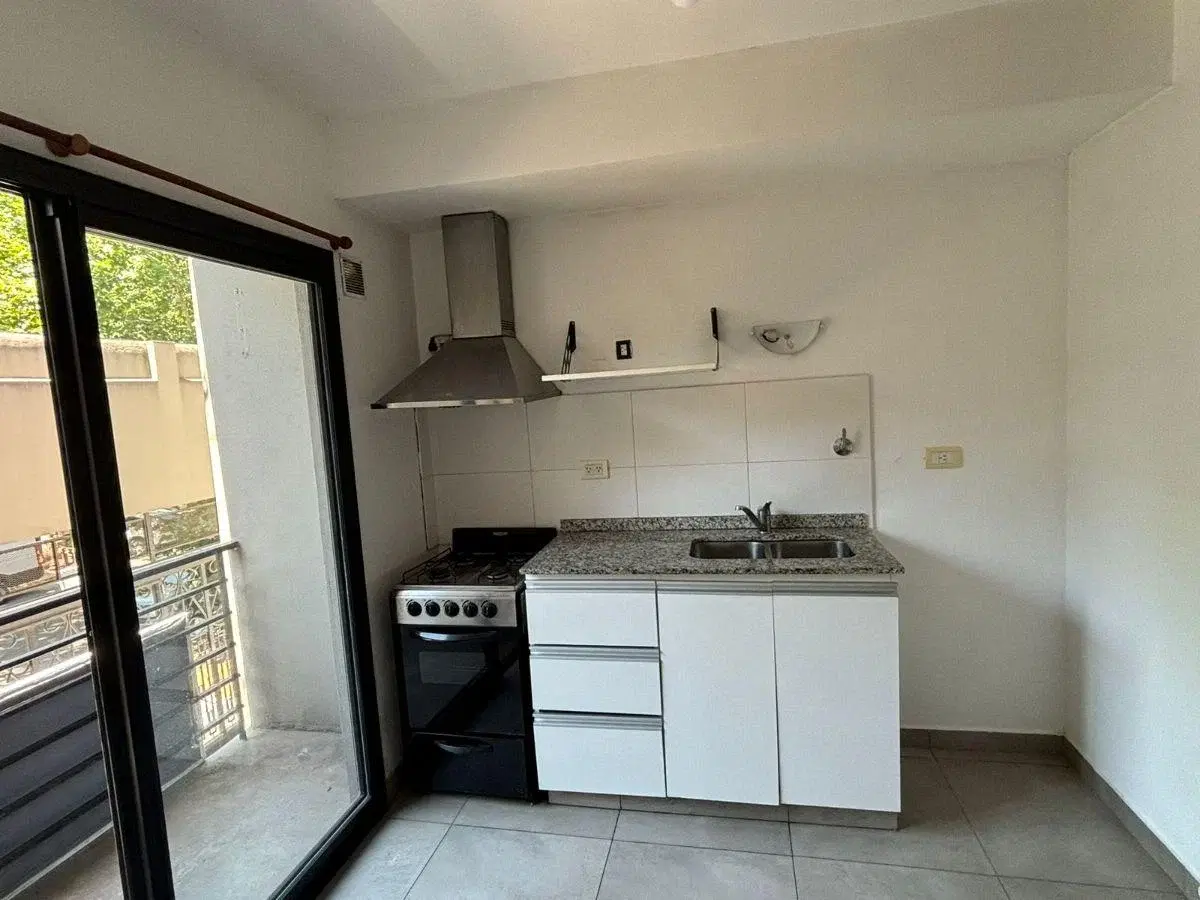 Departamento en venta de 2 Ambientes en Quilmes, Oportunidad 3