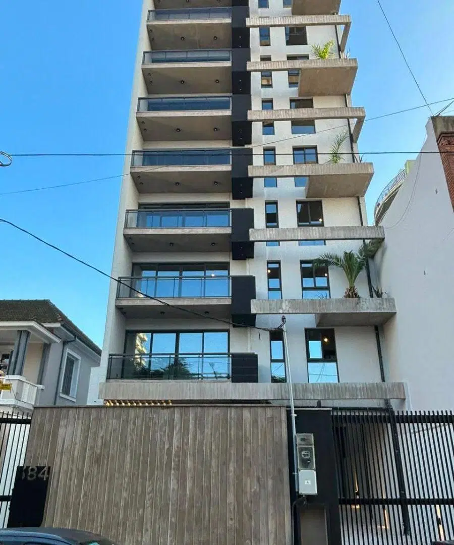 Departamento en alquiler de 2 Ambientes a estrenar con cochera en Quilmes Centro 4