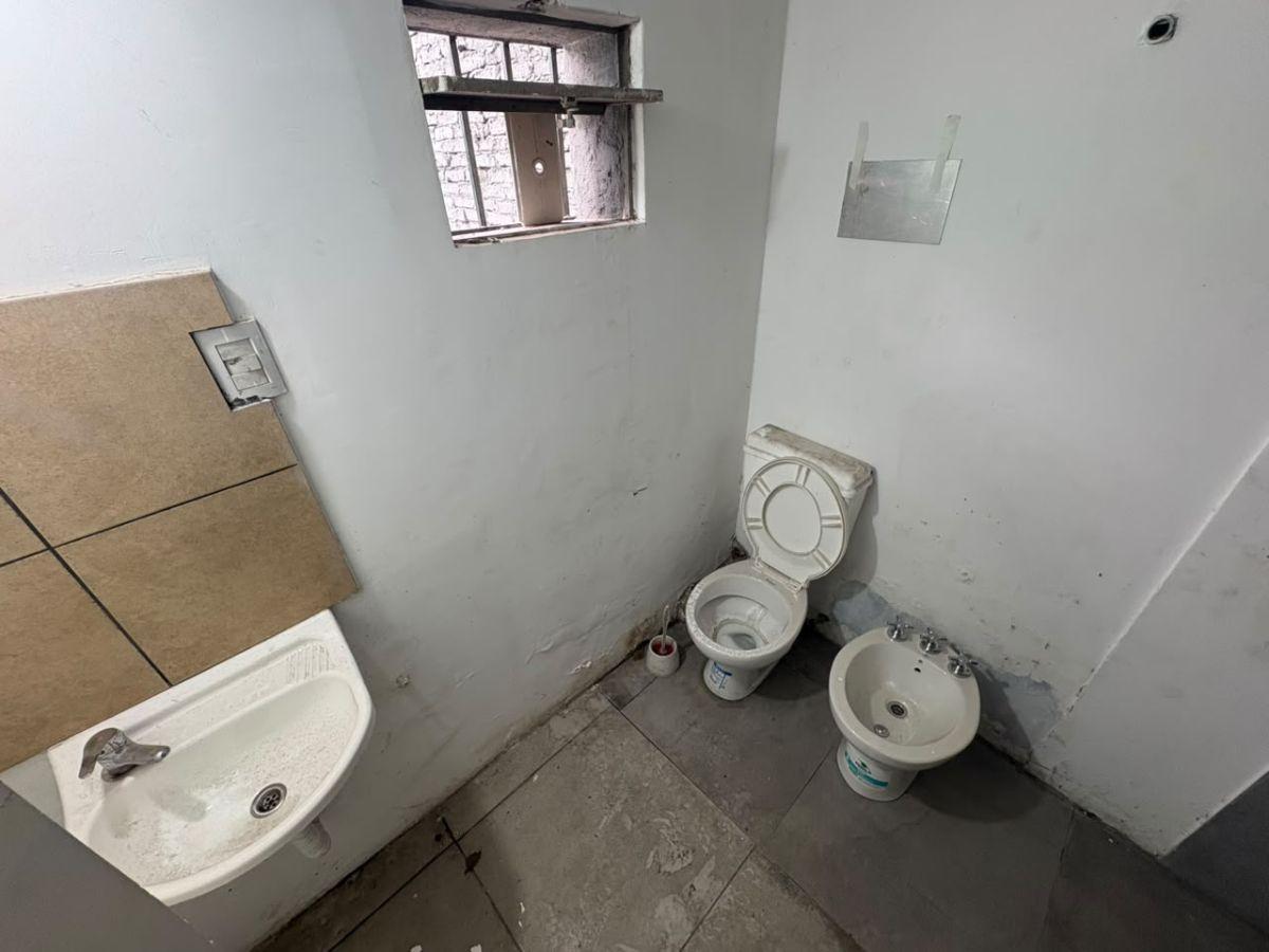 Foto de Galpón en alquiler de 430m² sobre Camino Gral. Belgrano, Berazategui, imagen 5