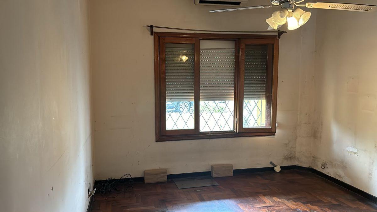 Foto de Casa en venta estilo Americano de 3 Ambientes en Quilmes Oeste, imagen 4
