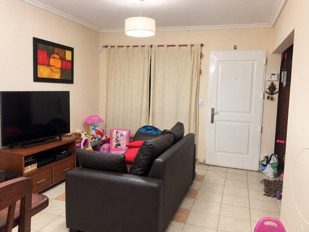 Foto de Dúplex en venta de 3 Ambientes con doble entrada para auto en, imagen 4