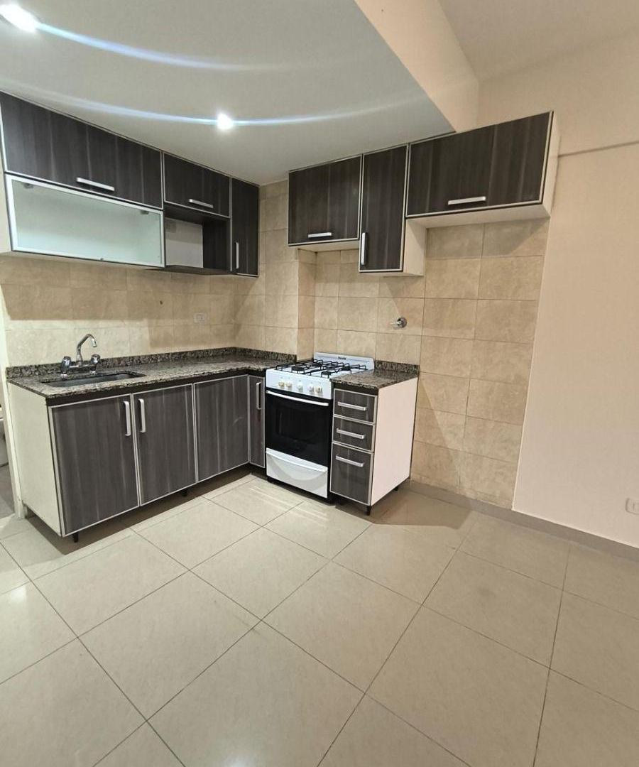 Departamento monoambiente, en Villa Devoto con Balcón