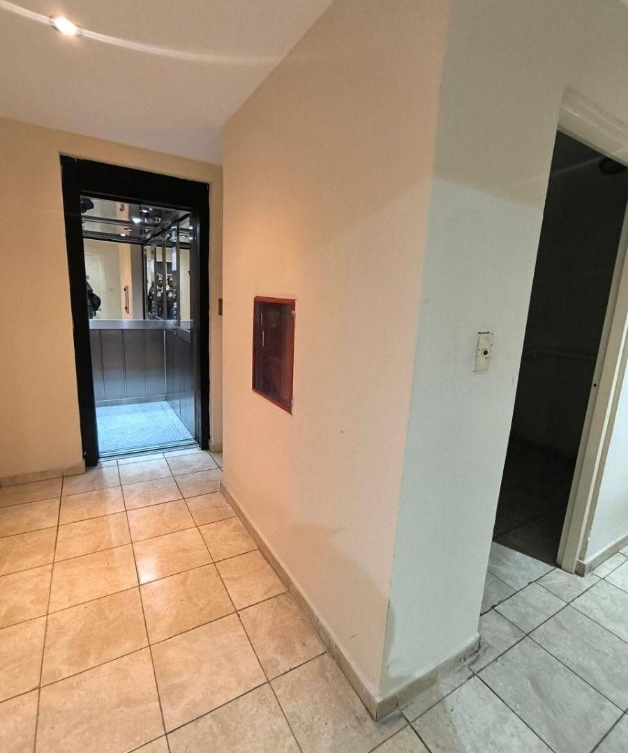 Foto de Departamento en venta en Villa Devoto con balcon, imagen 4