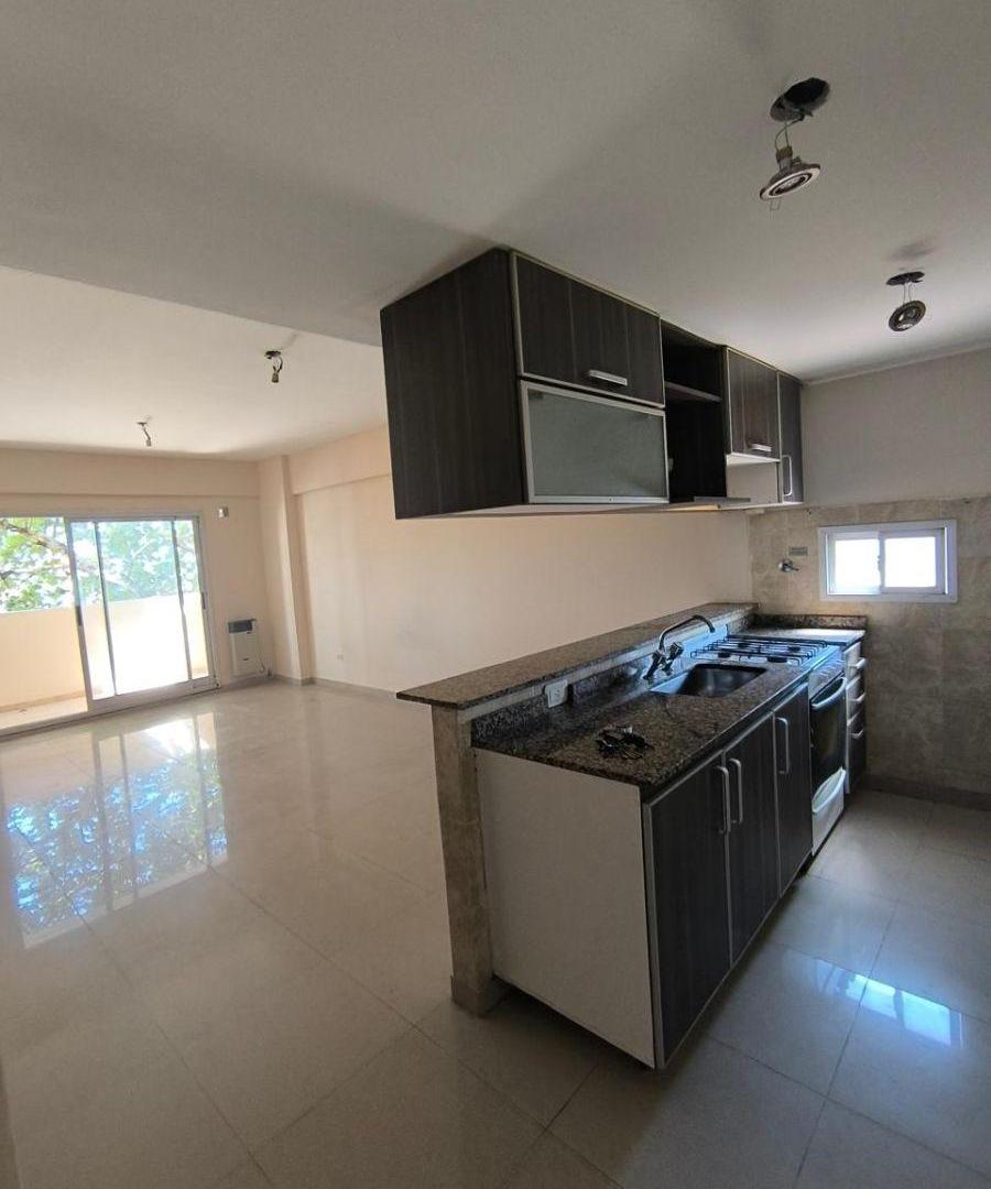 Departamento en venta en Villa Devoto con balcon