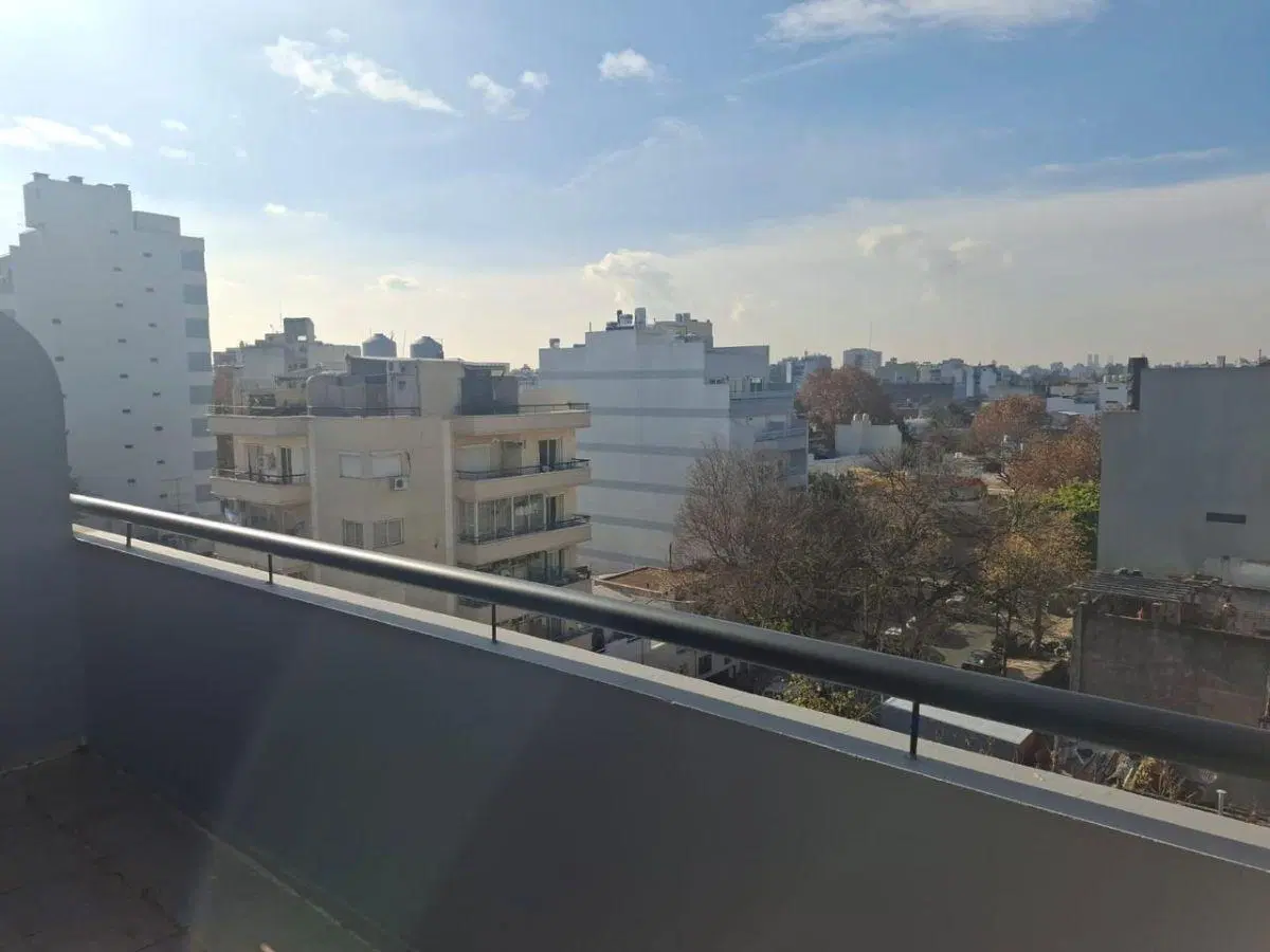 Departamento tipo duplex 2 amb 8
