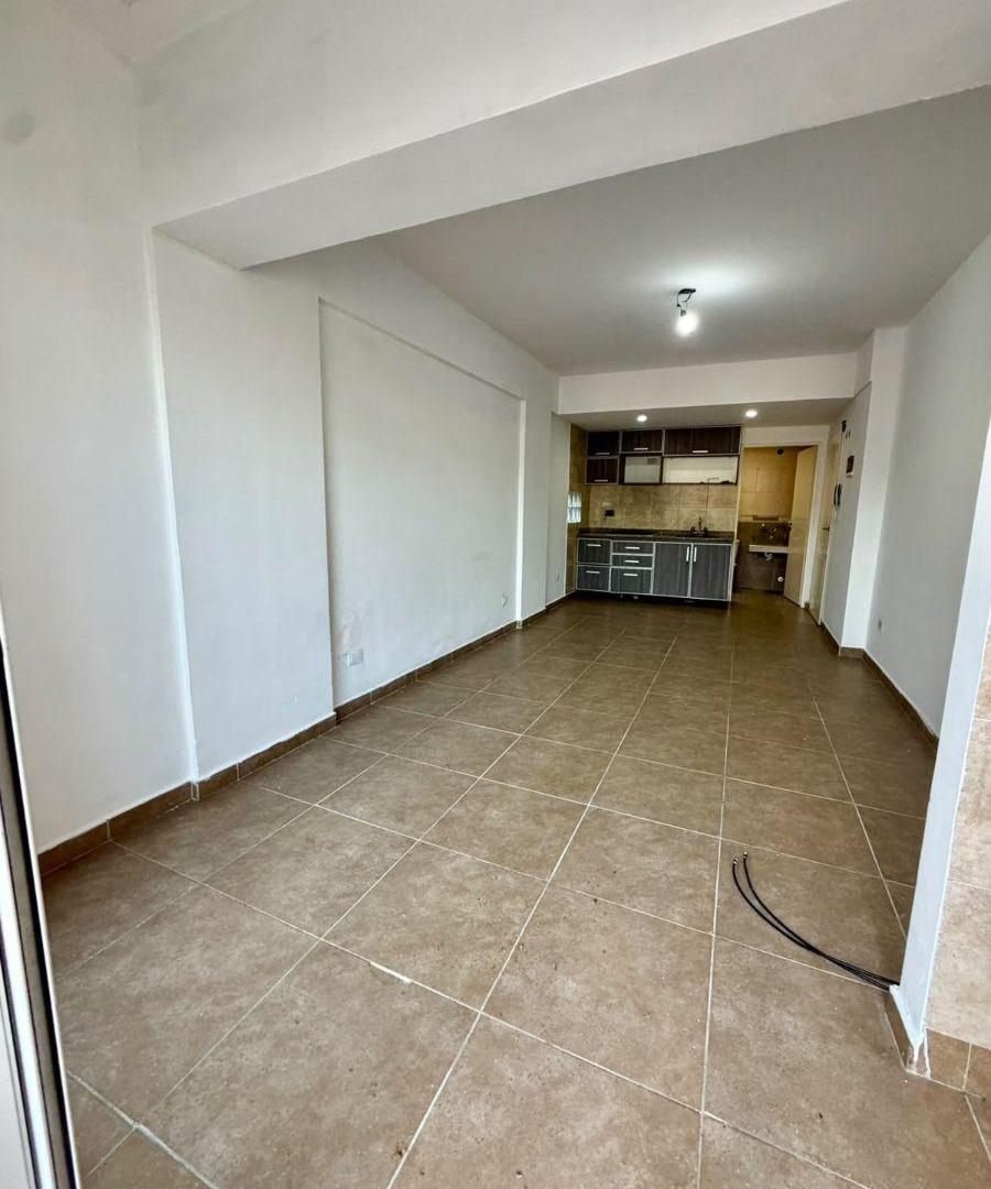 Foto de Departamento de 40 m² con balcon aterrazado de 1 ambiente en venta en, imagen 1