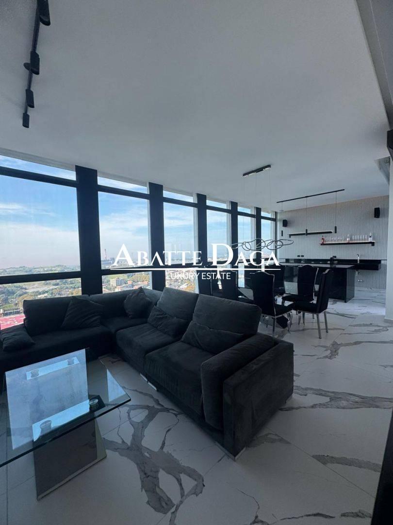 Penthouse con Terraza en Link Towers