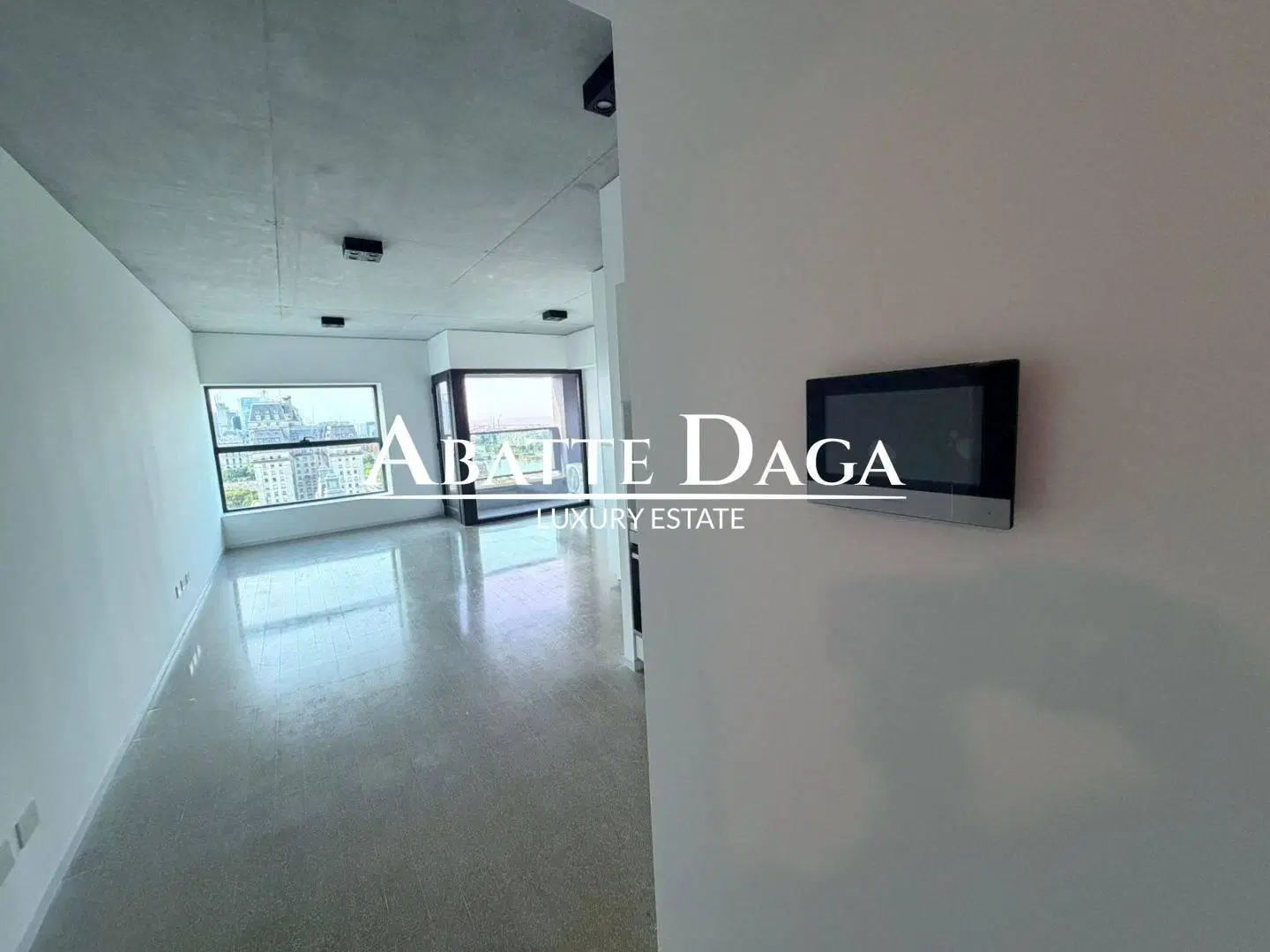 Venta de Departamento 1 Ambientes en Torre Hurgo 475, Capital Federal. 2