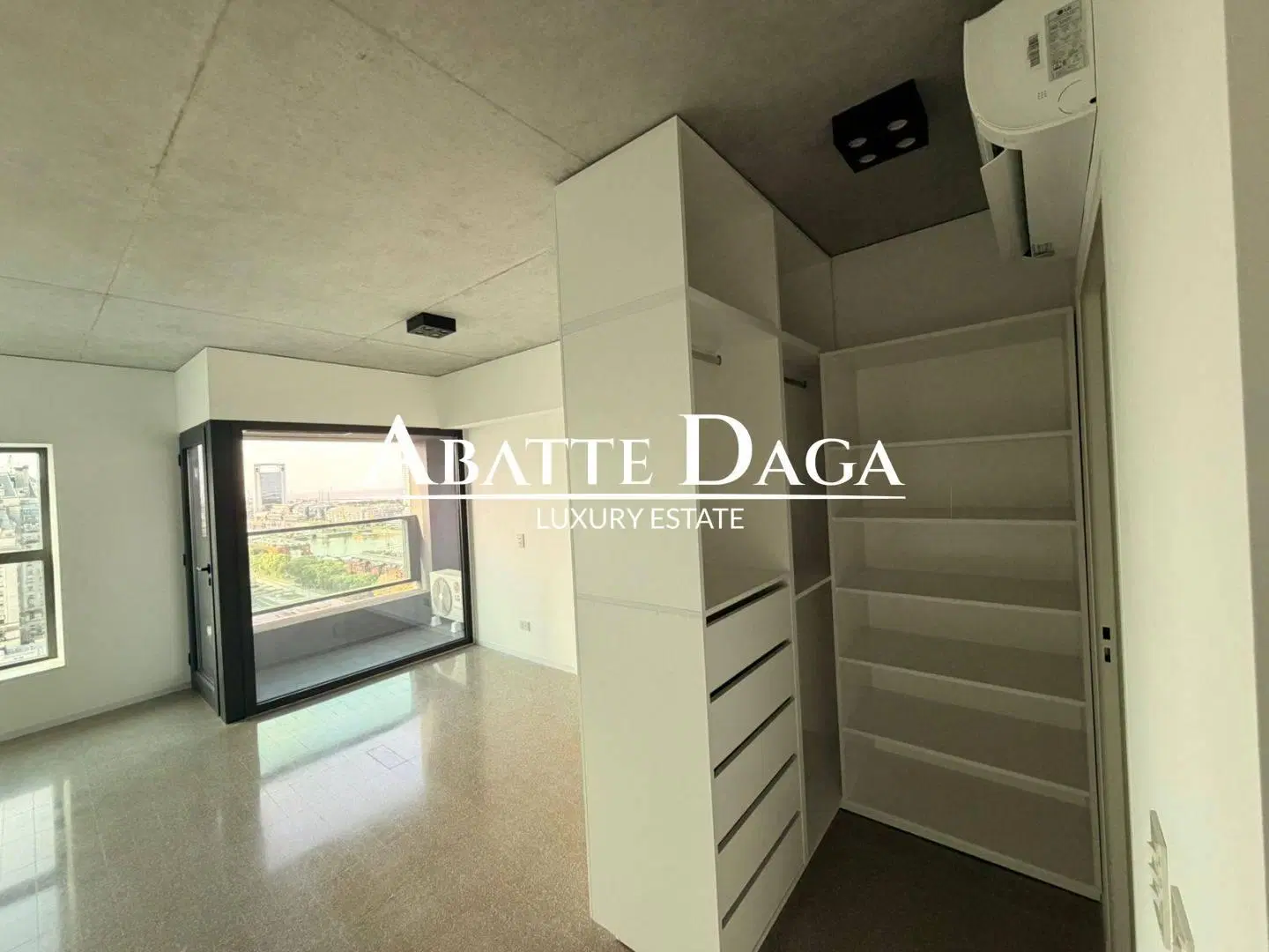Venta de Departamento 1 Ambientes en Torre Hurgo 475, Capital Federal. 5