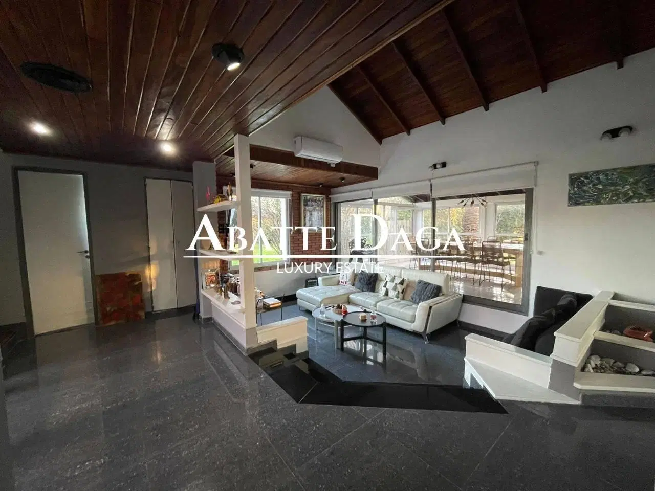 Canning- Amplio Chalet De 5 Ambientes En Venado 1 8