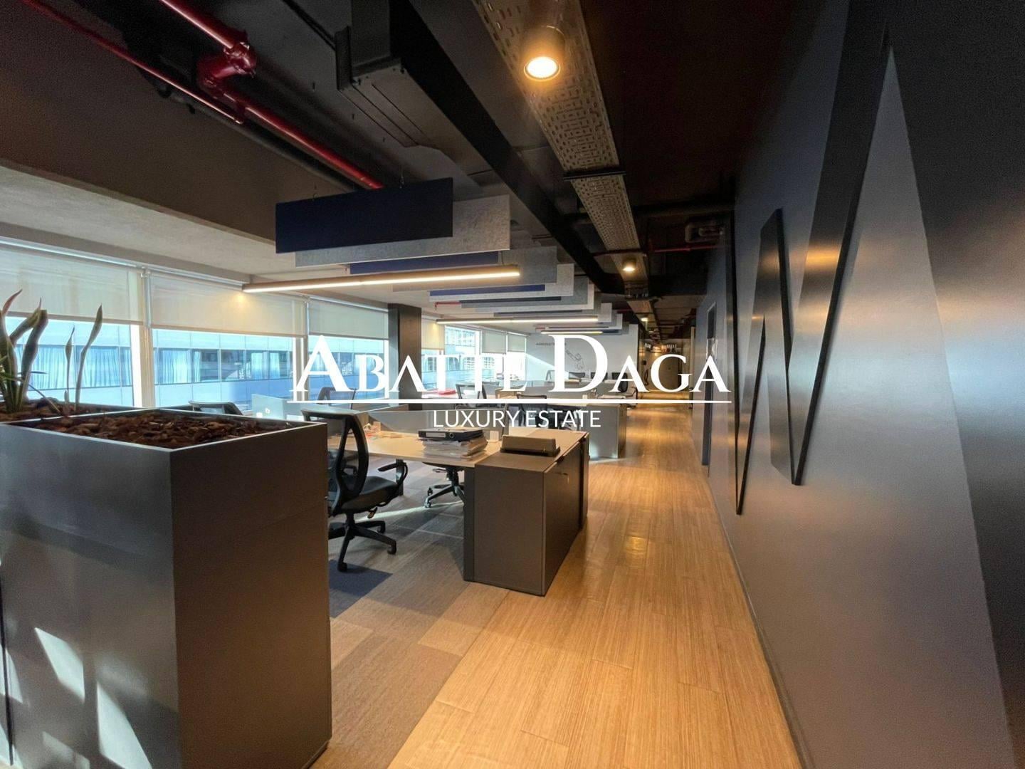 Foto de Alquiler · Oficina de 333 m² equipada con vista al dique · Puerto Madero, imagen 3