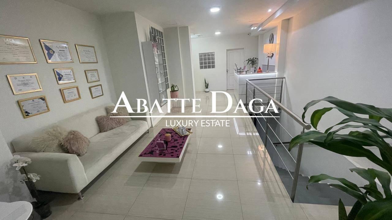 Foto de Local comercial premium en pleno Microcentro - Totalmente renovado y listo para, imagen 2