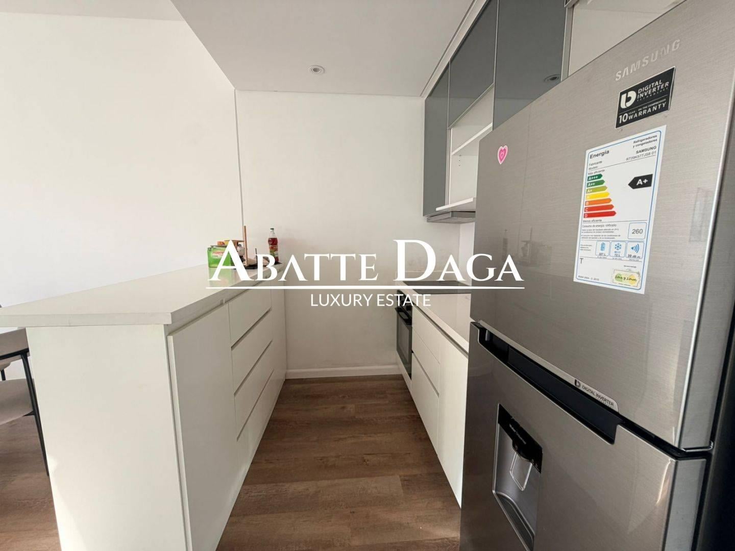 Foto de Link Towers - Excelente 2 amb amoblado con cochera, imagen 1
