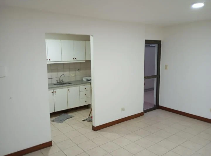 Departamento en alquiler de dos dormitorios en Sexta Seccion 3