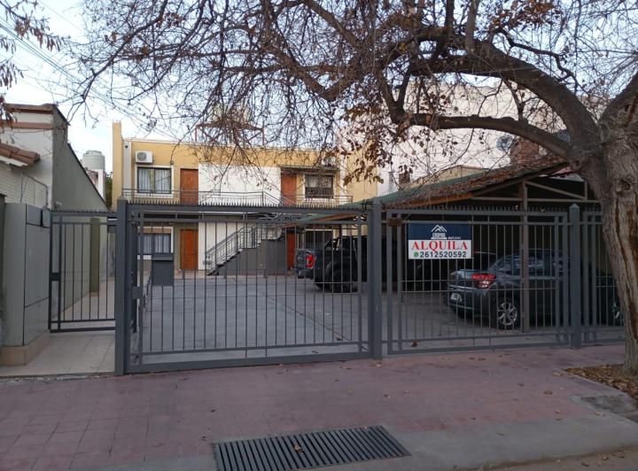 Departamento en alquiler de dos dormitorios en Sexta Seccion 5