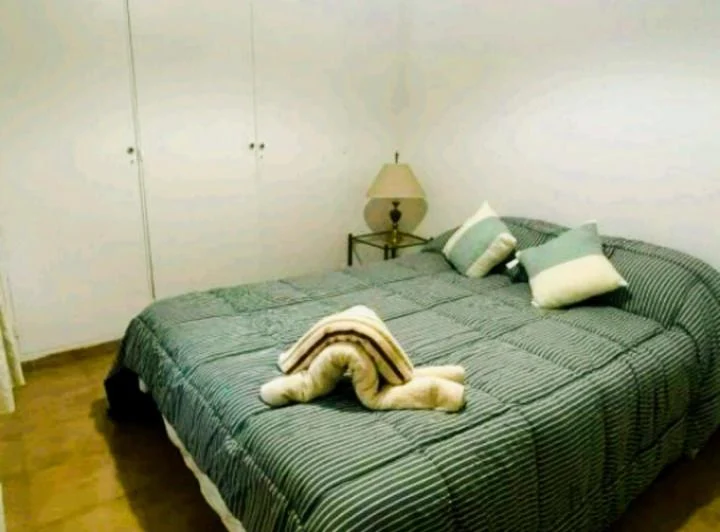 Departamento de 2 dormitorios, 1 baño, cocina, lavanderia, livin 5