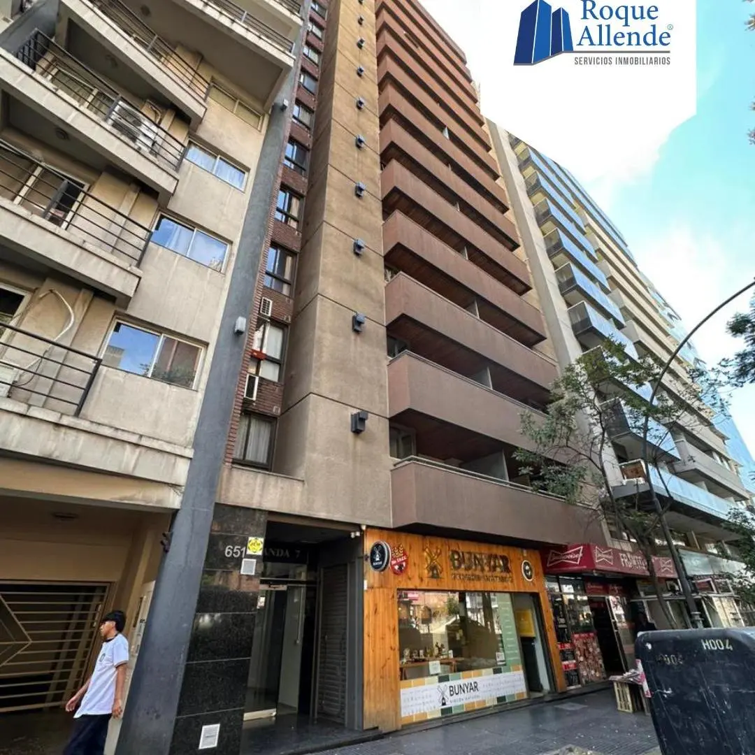ALQUILER en Nueva Córdoba/Centro Bv. Illia al 600 **1dor** 2