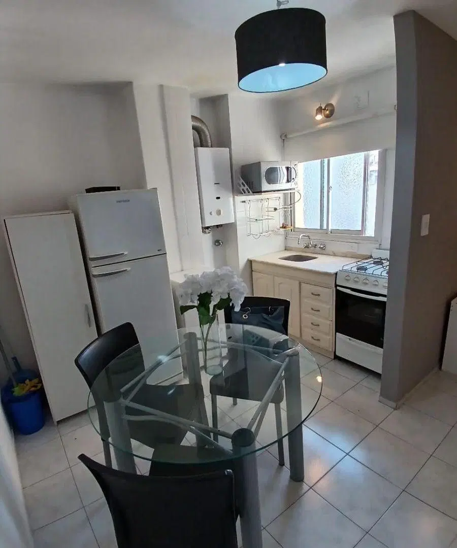 NUEVA CORDOBA MONOAMBIENTE AMOBLADO CON BALCON MUY COMPLETO 4