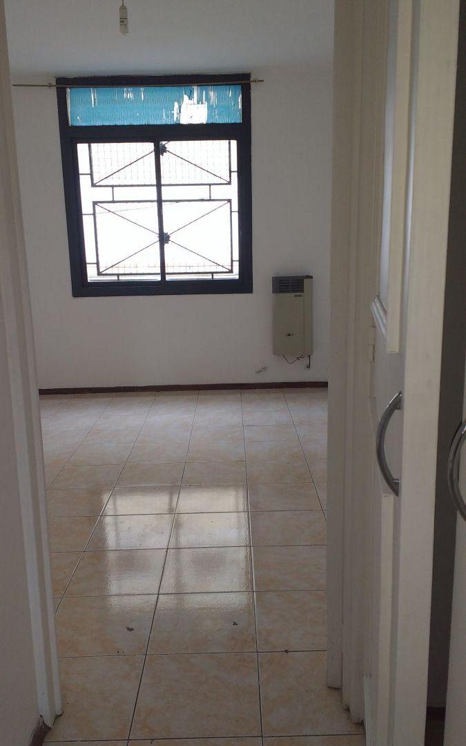 Foto de DEPARTAMENTO EN ALQUILER DE 2 DORMITORIOS CENTRO EXTERNO, imagen 4