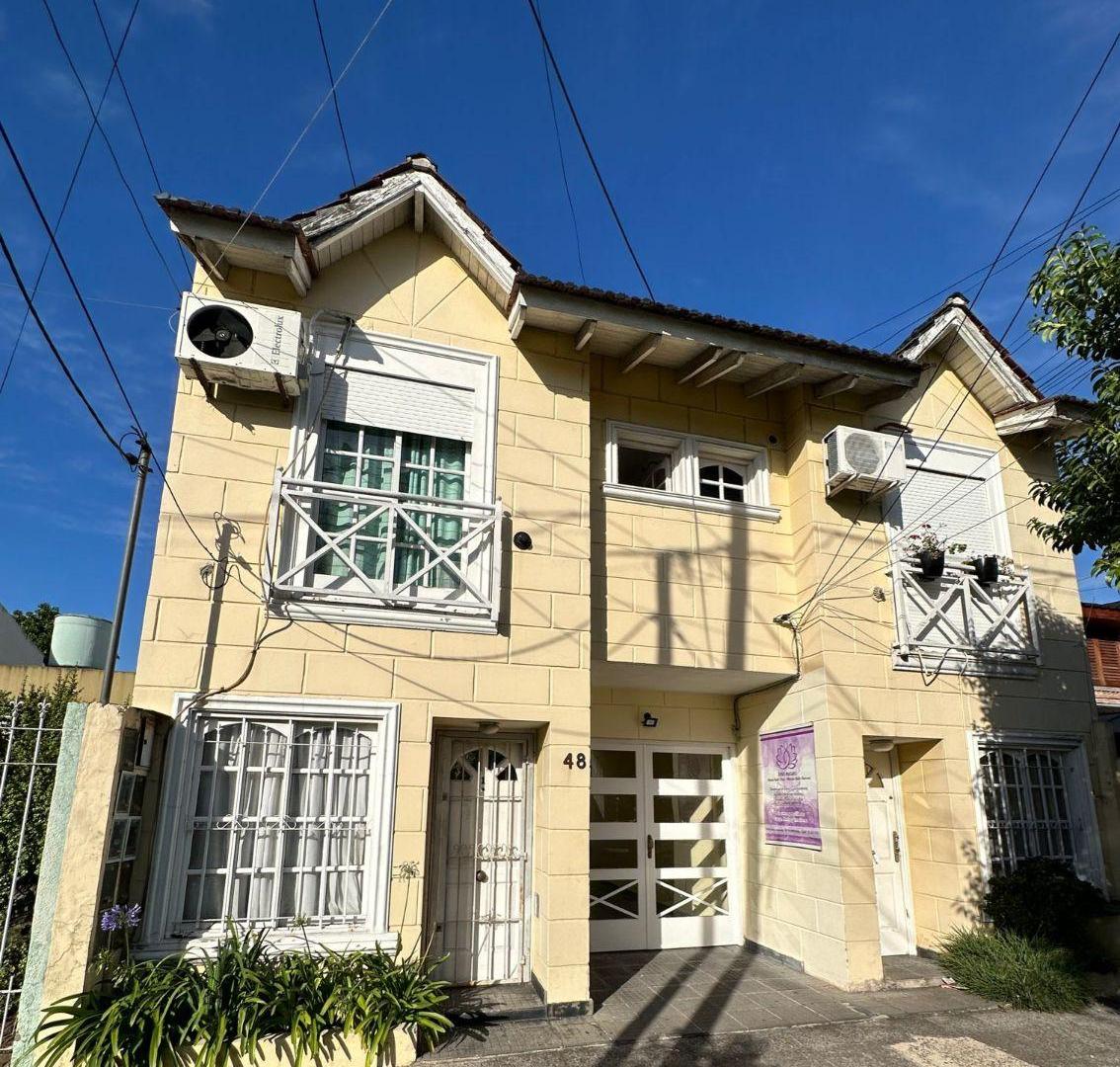 DUPLEX 3 AMBIENTES CON COCHERA