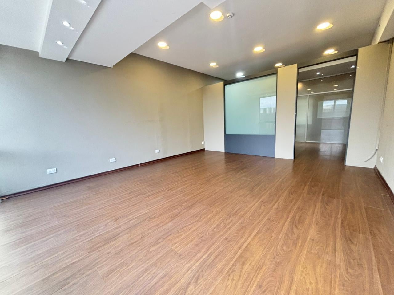 Foto de ESPINOSA MALL - OFICINA ALQUILER, imagen 3