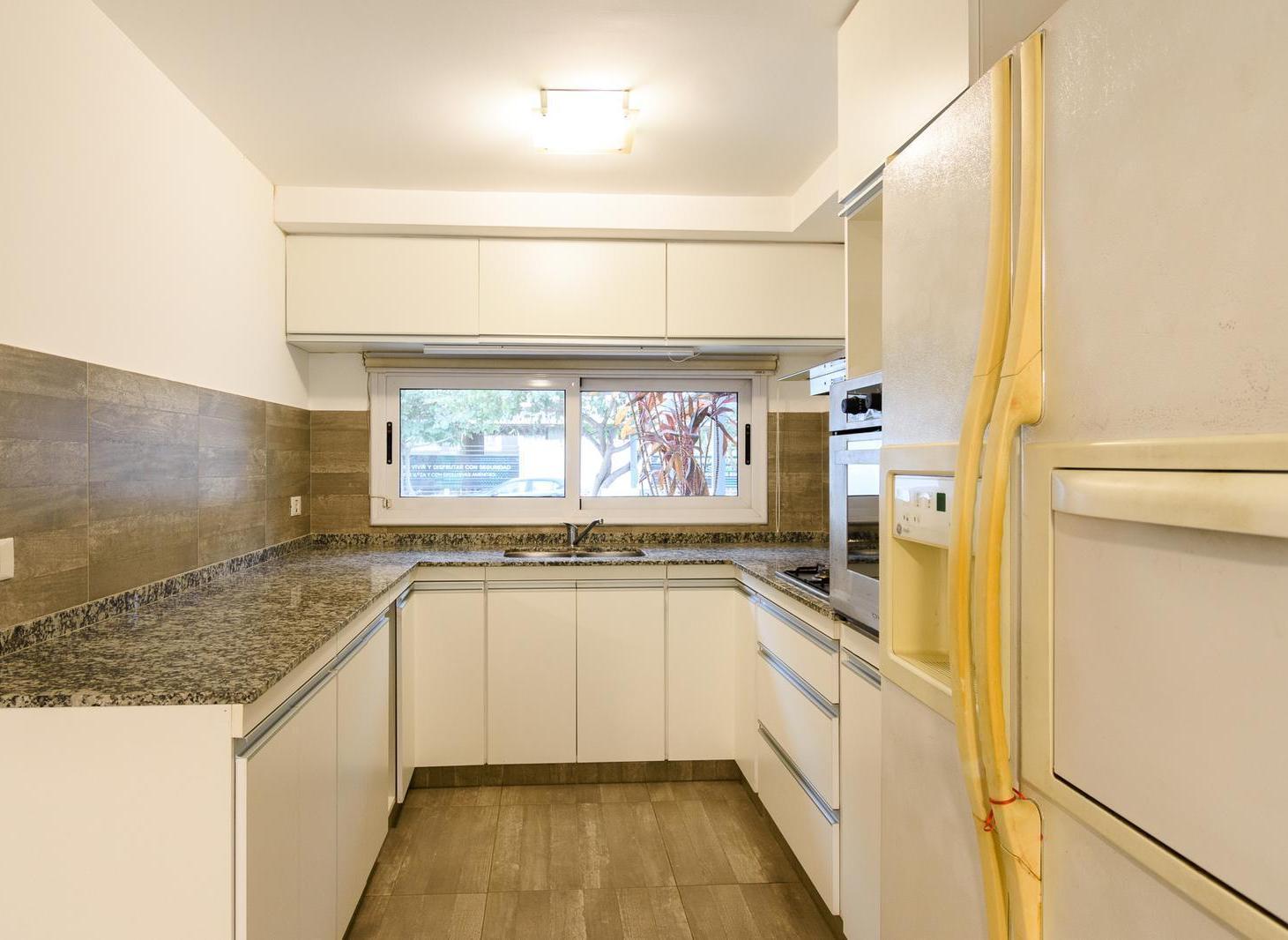 Foto de Amplio Dúplex de Categoría a la venta, imagen 2
