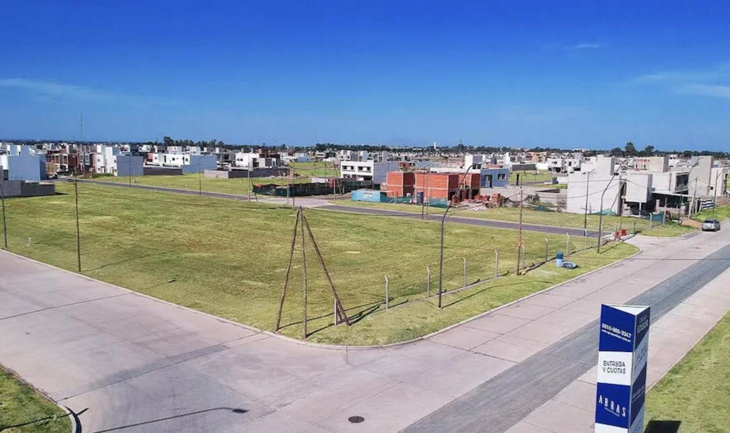 Foto de VENDE lote en Abras de Manantiales, imagen 2